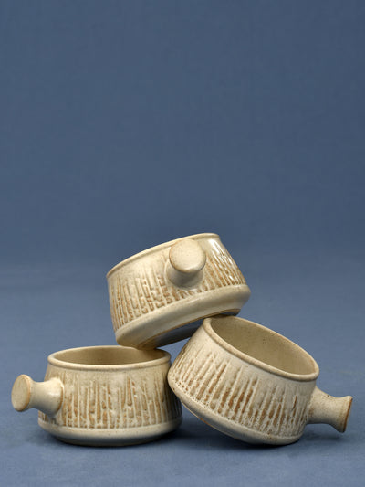 Ridged Ceramic Dip Bowl with Knob