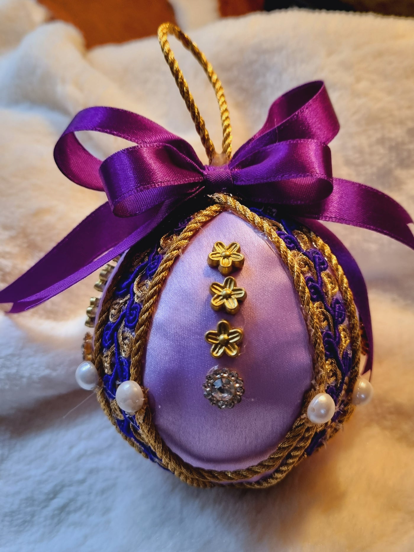 Royal Christmas Bauble