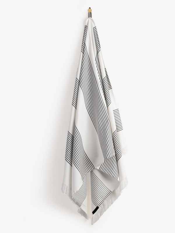 Sandbar Woven Beach Towel