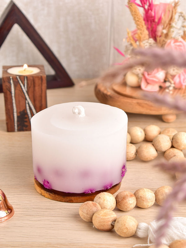 Small Dry Flower Pillar Candle