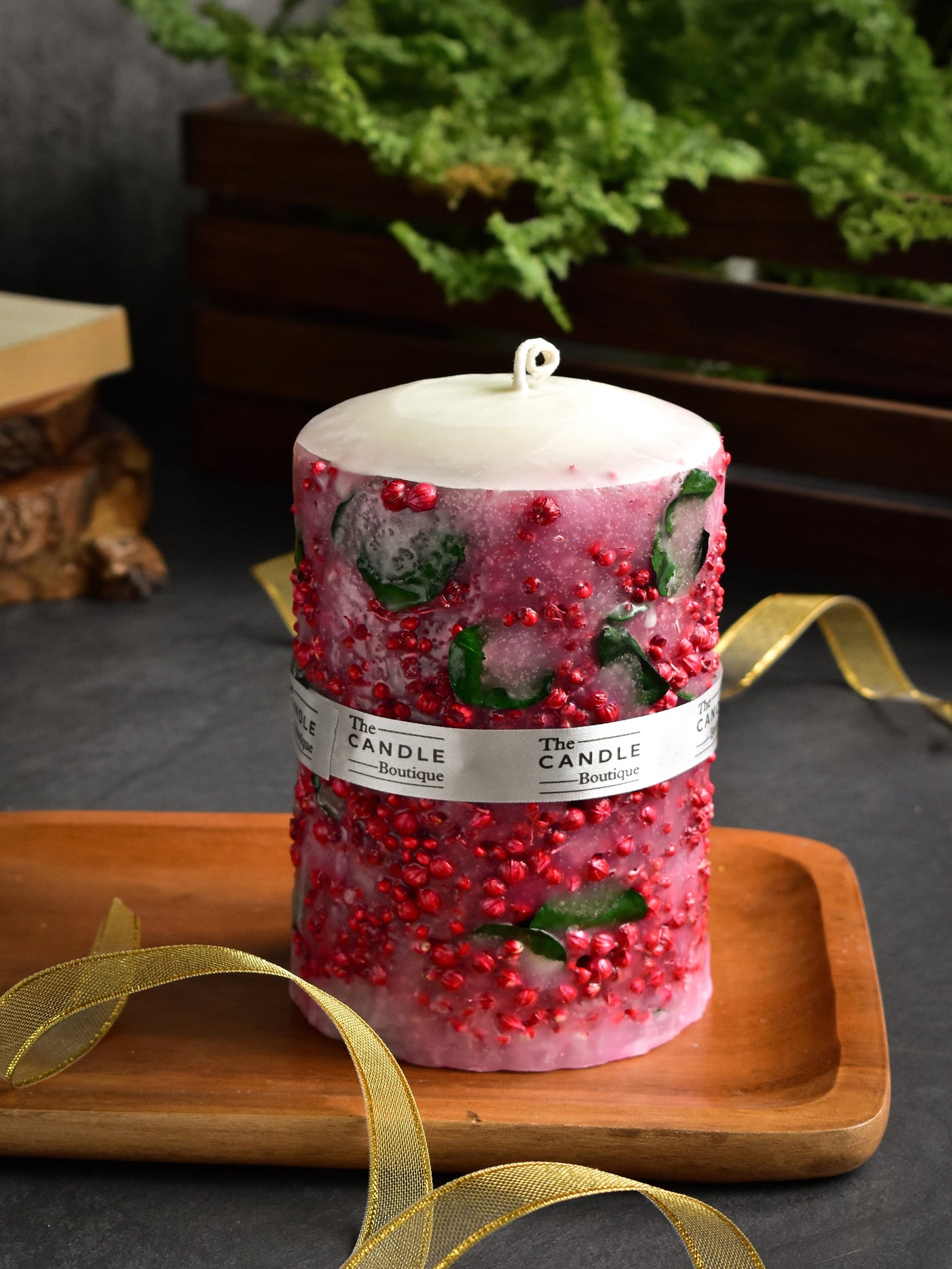 Red Dry Flower With Green Leaves Pillar Candle