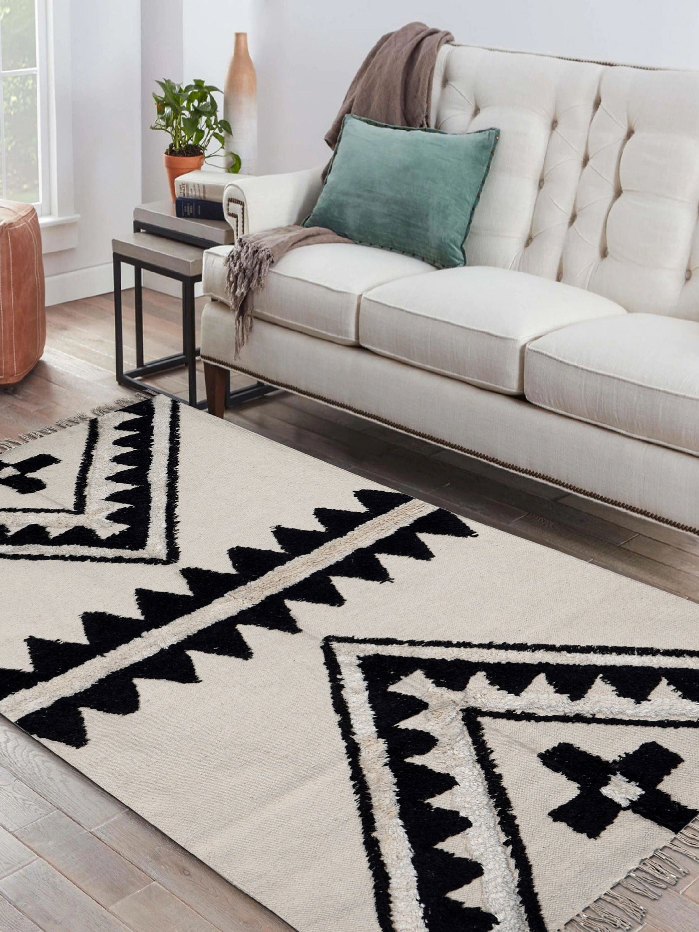 Ters Tufted Rug