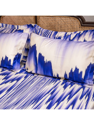 The Dreamfall Bedsheet In Blue