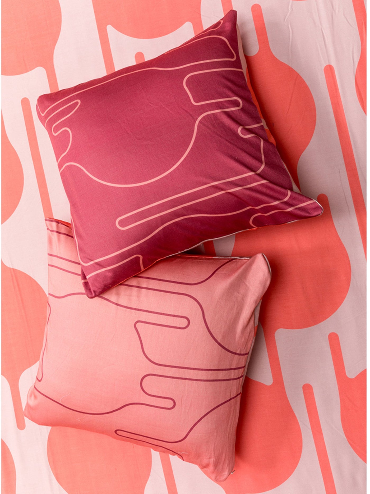 Cushion Cover - The Dripdrip In Coral