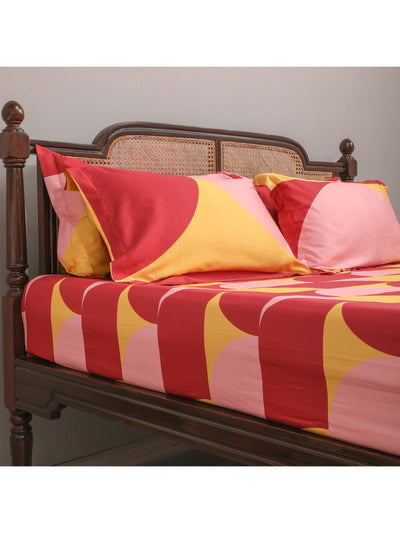 The Echo Bedsheet In Hot Red