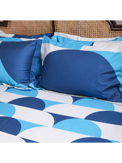 The Echo Bedsheet In Swim Blue