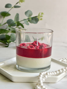 Vanilla Pannacotta & Strawberry Sauce Candle