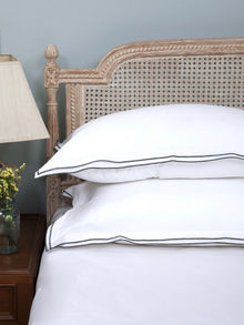 Bedsheet - Waves White
