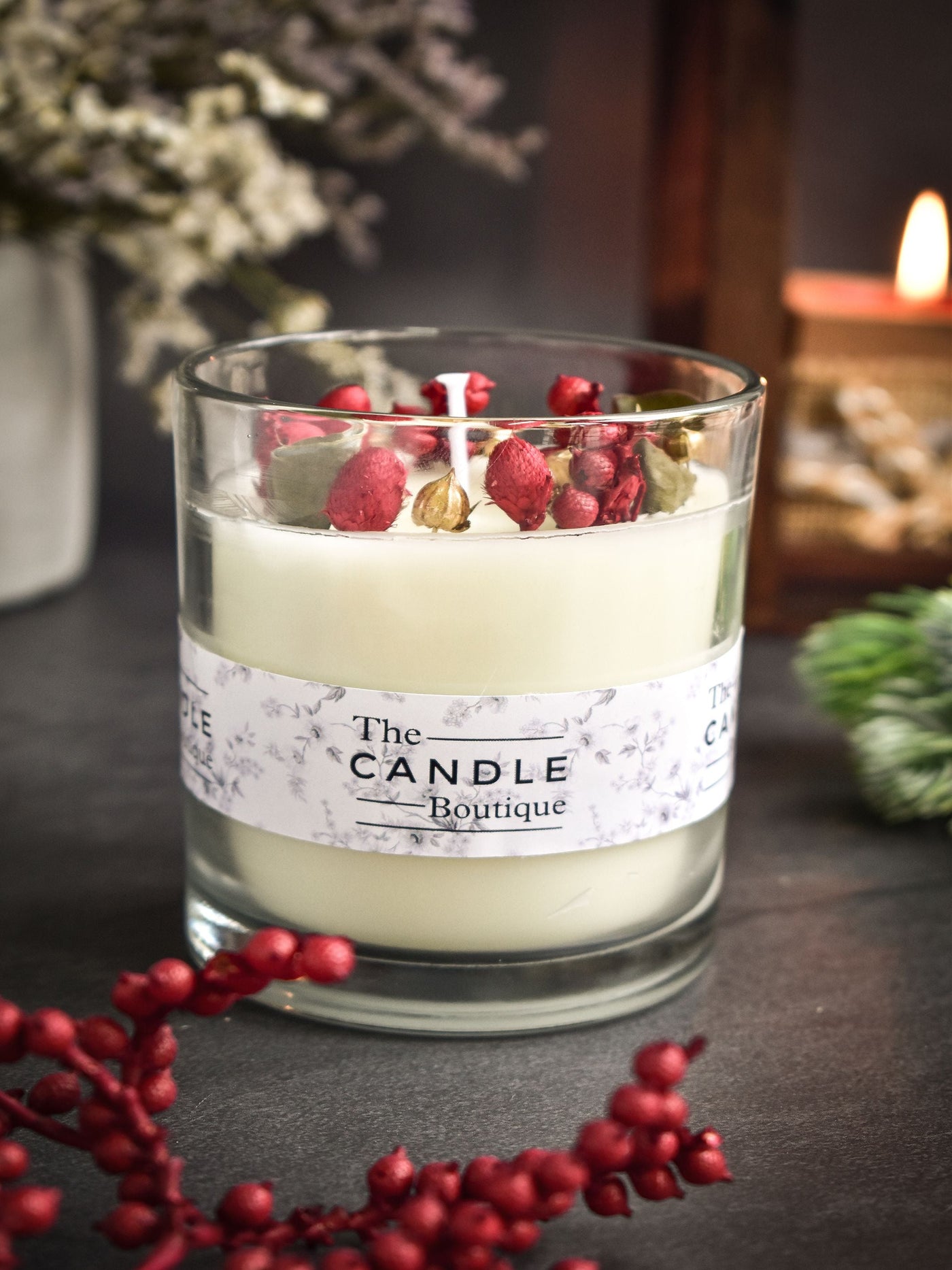 White Dried Flower Christmas Candle - Small