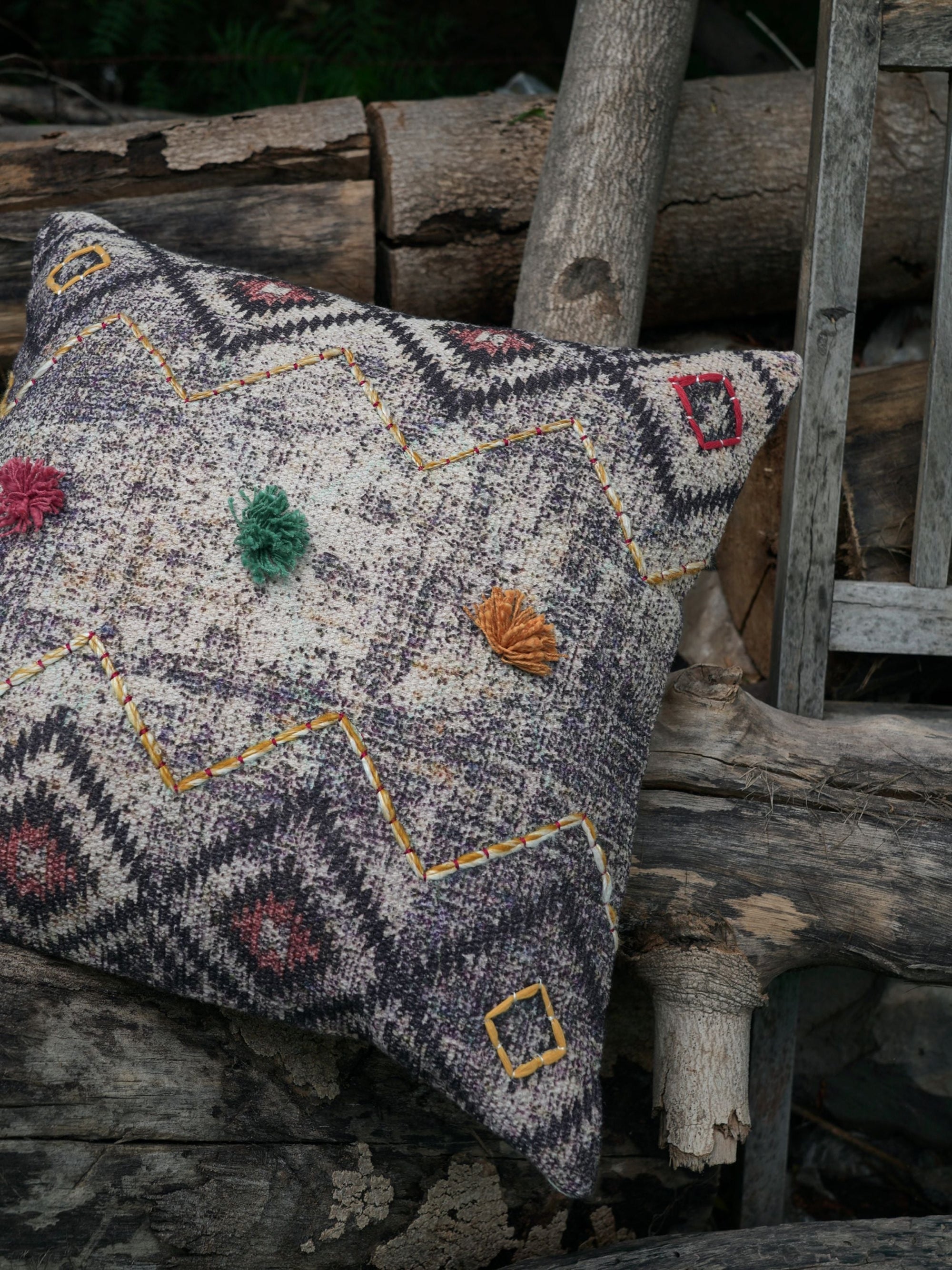 Cushion Cover - Yildiz Embroidered Cotton